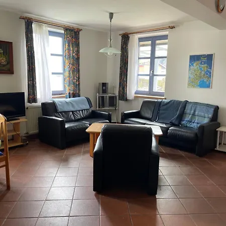 Holiday home Reetdachhaeuser Gegenueber Hiddensee Schaprode
