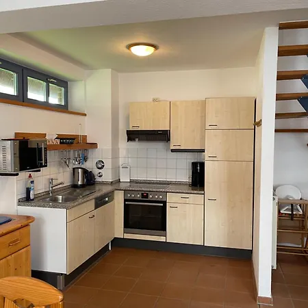 Reetdachhaeuser Gegenueber Hiddensee Holiday home Schaprode